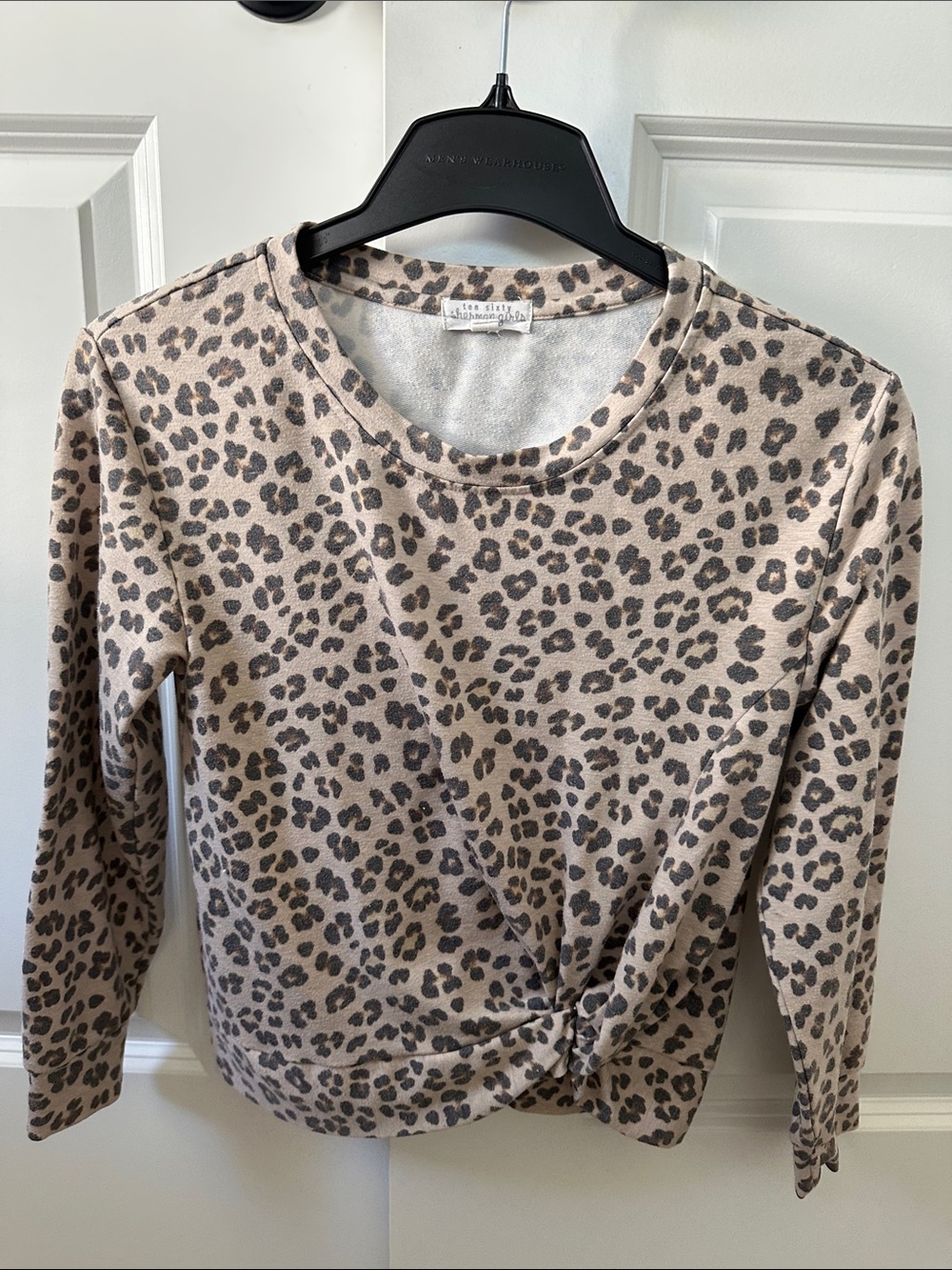 Ten Sixty Sherman Beige and Gray Leopard Knot-Front Long Sleeve Top